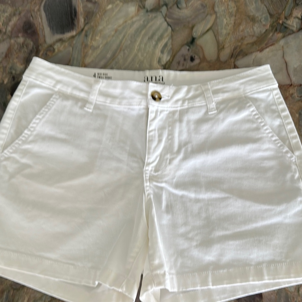 Anna Women's White Shorts